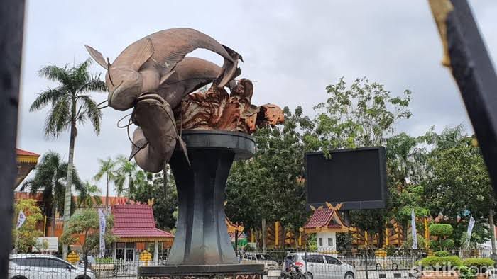 Pj Wali Kota Pekanbaru Berharap Tugu Selais Kembali Berdiri