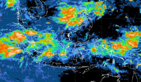 BMKG: Riau Berawan hingga Hujan Ringan, Waspada Gelombang Setinggi 2,5 Meter