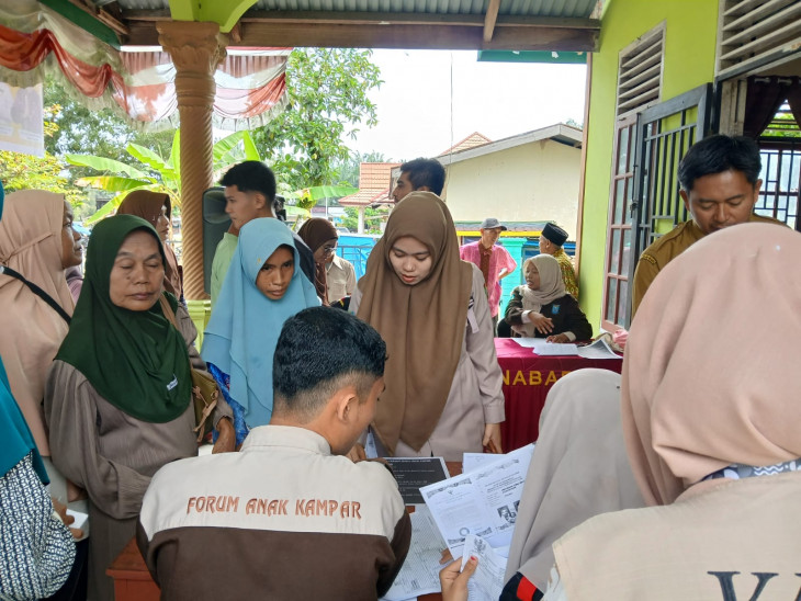 Forum Anak Kampar Warnai Bakti Sosial Yang Digelar GOW Kab. Kampar