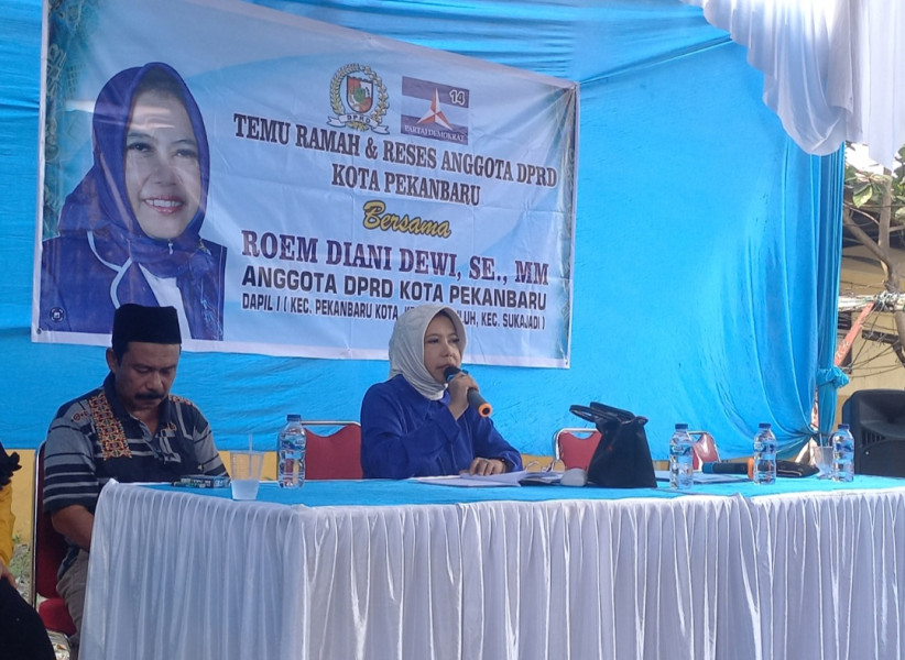 Warga Minta Solusi Banjir di Reses Roem Diani Dewi SE MM