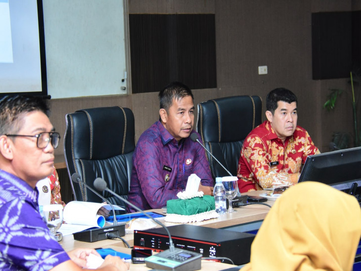 Bupati Kampar Pimpin Langsung Rapat  RFK Kegiatan Pembangunan Kab. Kampar Bulan Mei T.A. 2026