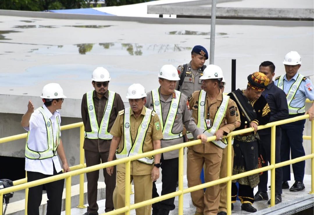 Wakil Ketua DPRD Kota Pekanbaru Hadiri Acara 'Pengaliran Air Pertama' Sistem Penyediaan Air Minum Lintas Pekanbaru dan Kampar