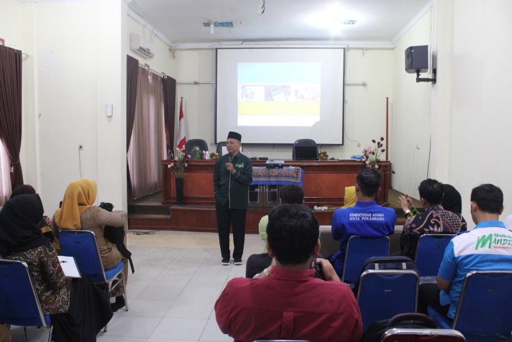 Kemenag Pekanbaru Gelar Kegiatan Peningkatan Kompetensi Tenaga Kependidikan Madrasah