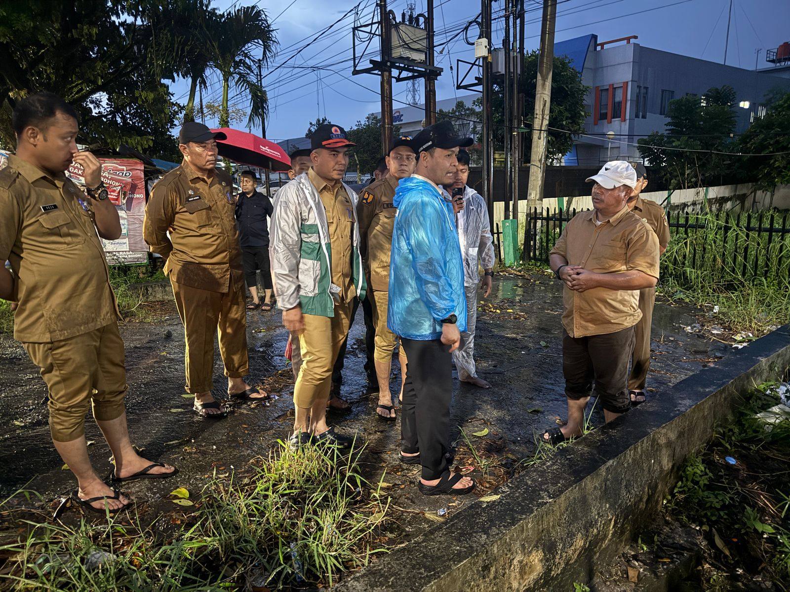 Wali Kota Pekanbaru Pastikan Normalisasi Drainase Efektif Atasi Banjir