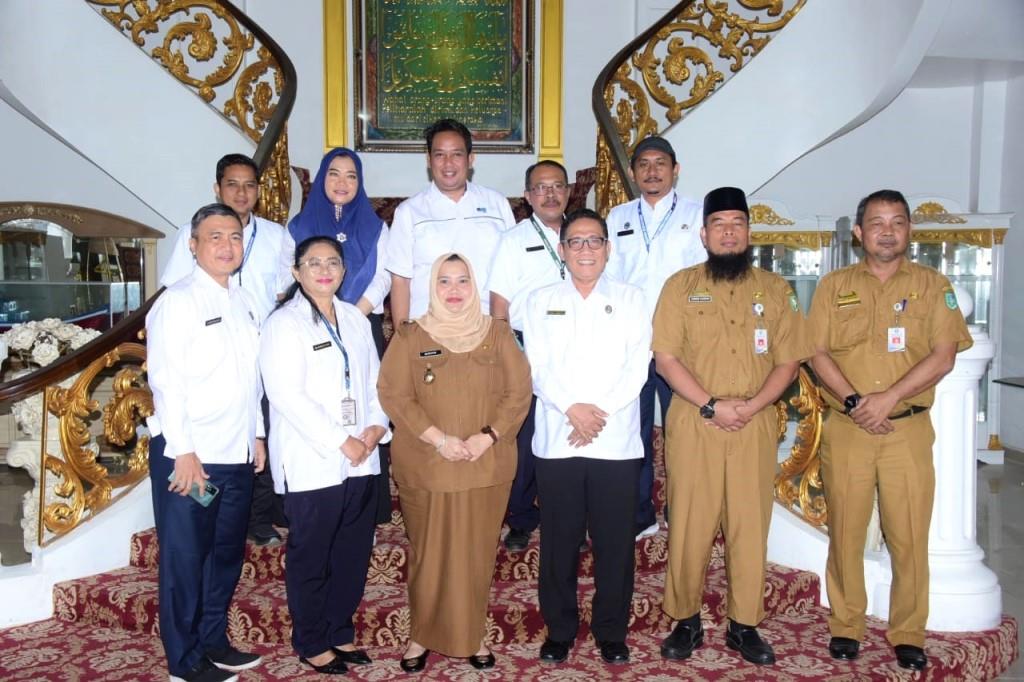 Bupati Kasmarni Dukung Wacana Kenaikan Status RRI Bengkalis Jadi Satker Tipe C