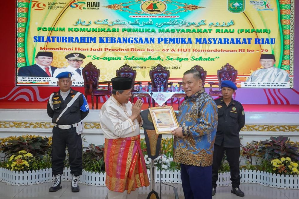 Sekdaprov Riau Hadiri Silaturahim Kebangsaan Pemuka Masyarakat Riau