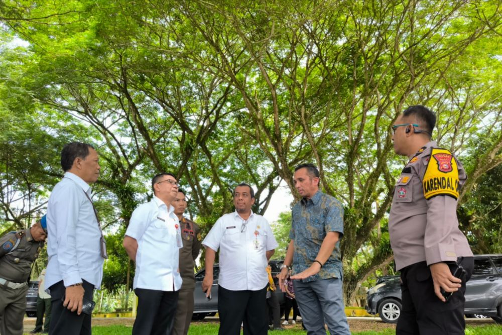 Kemenpar Turun Gunung: Tinjau Persiapan Pacu Jalur Kuansing dan Pembinaan Homestay