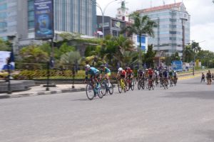 Etape III Pekanbaru City Race Sukses Digelar, Kapolda Riau Apresiasi Masyarakat Pekanbaru