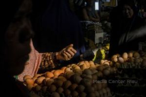 Stok Pangan Riau Aman Enam Bulan ke Depan, Pemprov Waspadai Kenaikan Harga Jelang Ramadhan
