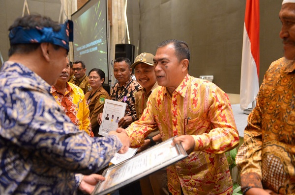 Toreh Prestasi Lagi, LPM Umban Sari Pekanbaru Terbaik di Riau